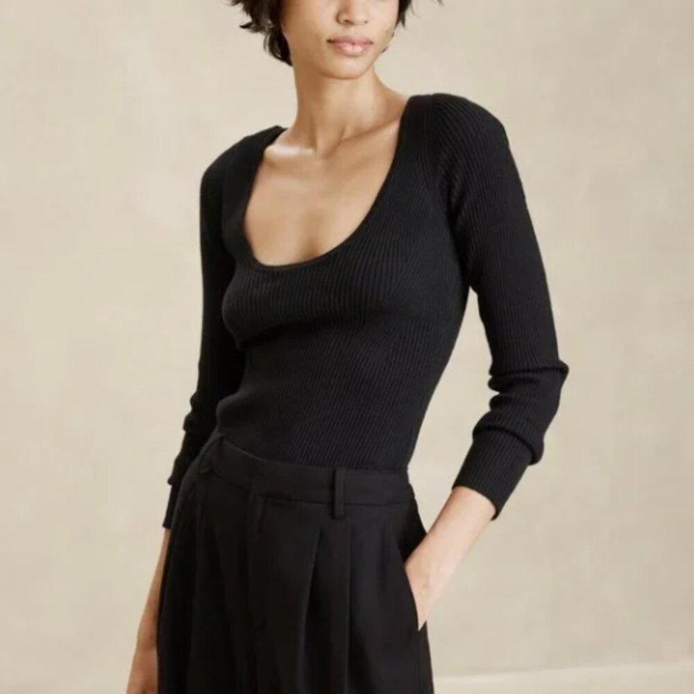 Abercrombie Long-Sleeve Slim Scoopneck Sweater